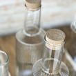 بطری شیشه ای مایعات با درب چوب پنبه